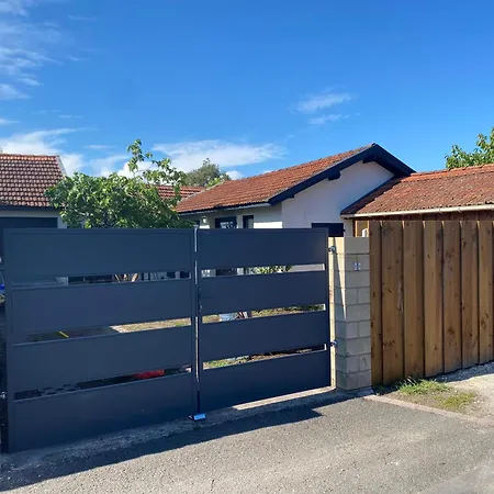 Le Figuier Semesterbostad